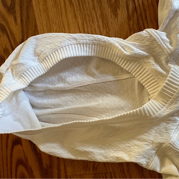 Lululemon Rest Less Hooded Running Shirt - Picture 6 of 7